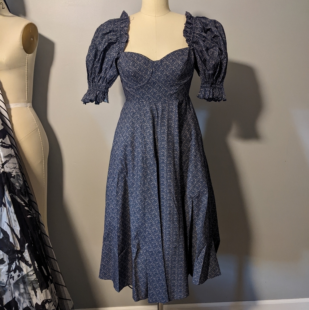 Selkie NWT Mont Marte Tea Rose XXS